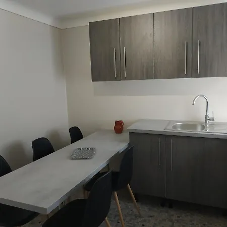 Appartement- Rez De Jardin Dans Maison Individuelle